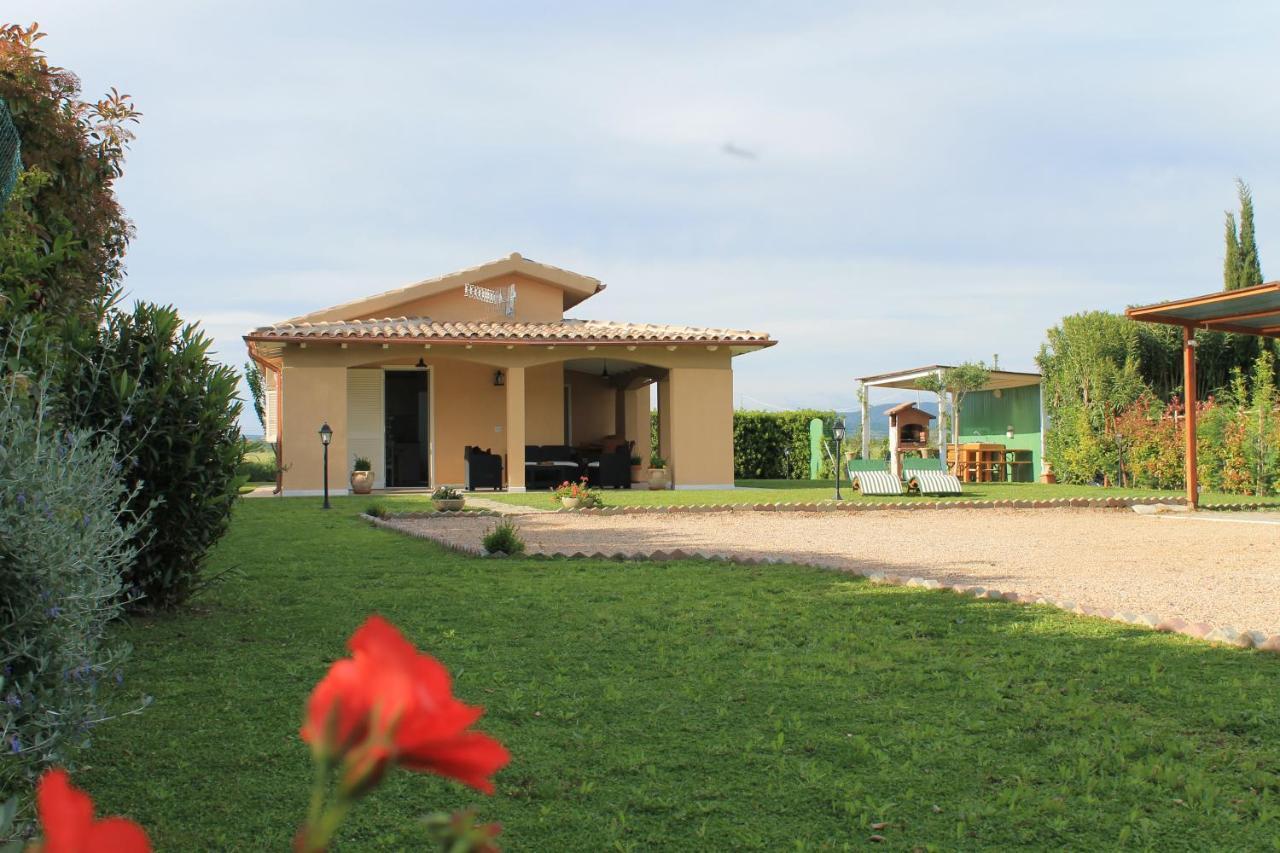 Oca Bianca Villa Pescia Romana Exterior photo
